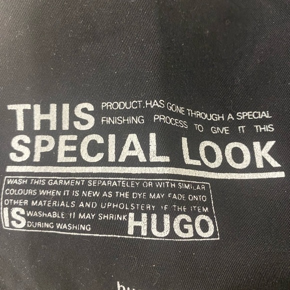 Men’s HUGO Boss slim fit navy blue/black jeans size 30 - Picture 8 of 8